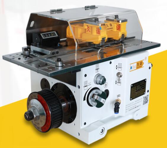 送料（liào）機的卷料鋼帶材料打滑的原因有哪些？